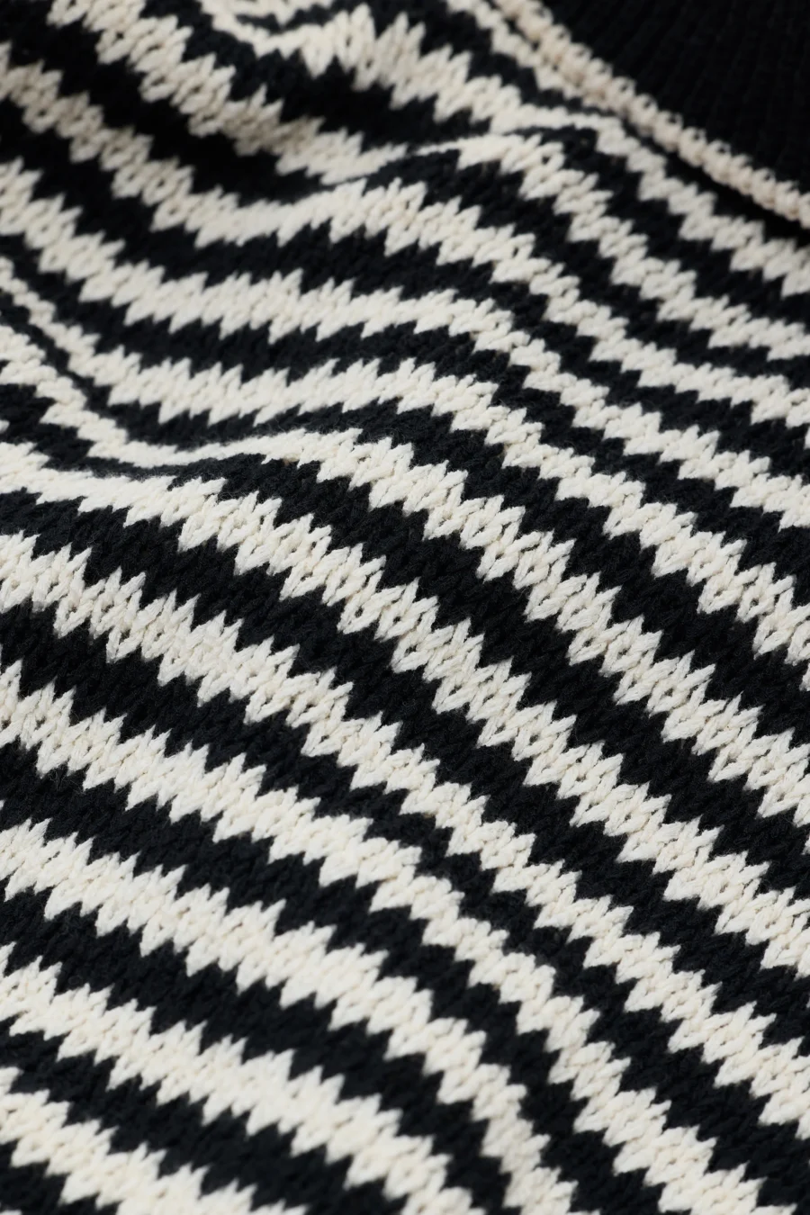 Crochet Knit Shorts - Image 4